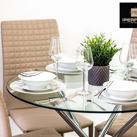 Luxe Modern Apartment By Your Perfect Stay Short Lets Бірмінгем Екстер'єр фото