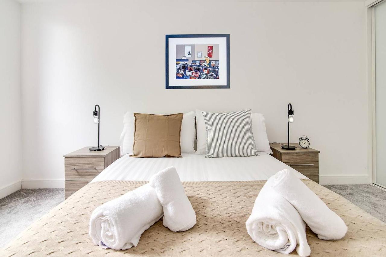 Luxe Modern Apartment By Your Perfect Stay Short Lets Бірмінгем Екстер'єр фото