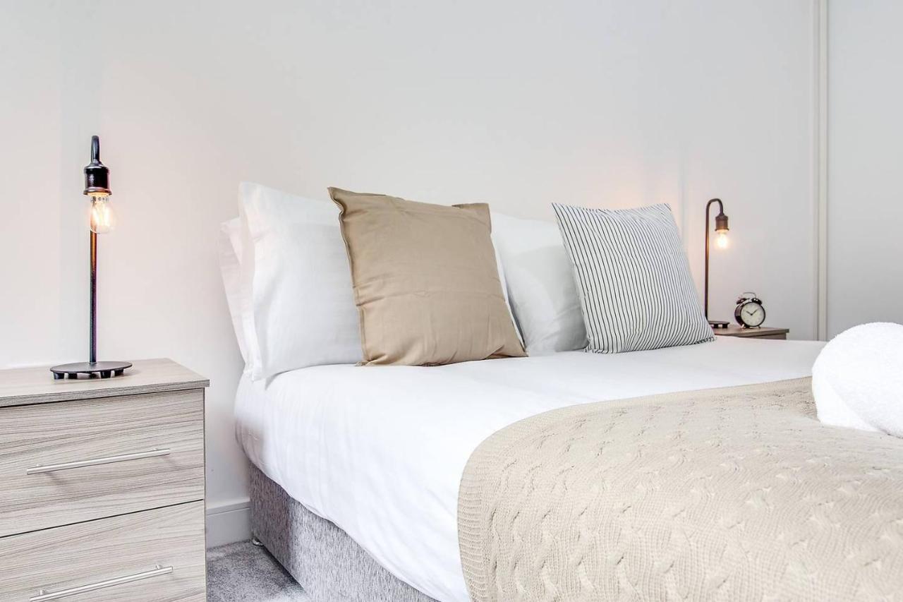 Luxe Modern Apartment By Your Perfect Stay Short Lets Бірмінгем Екстер'єр фото